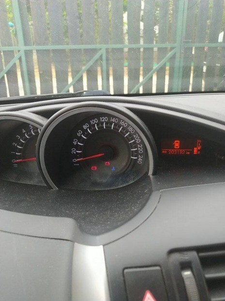 Elad Toyota Verso 1.6 Active