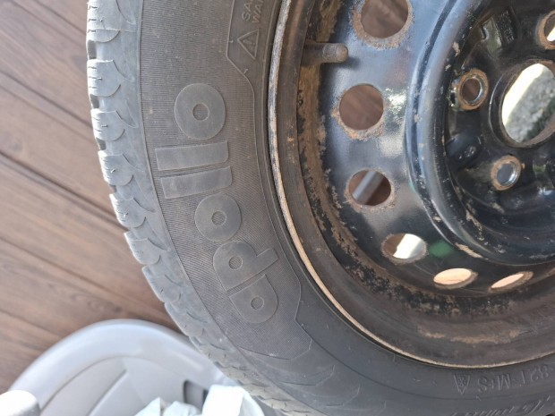 Eladó Toyota yaris verso téli gumi