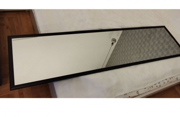 Eladó Tükör 165*45 cm ( fekete keret 3 cm)