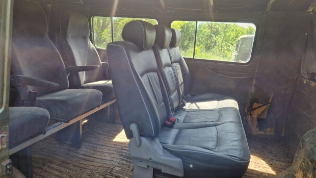 Elad Uaz 8 szemlyes Szemly aut