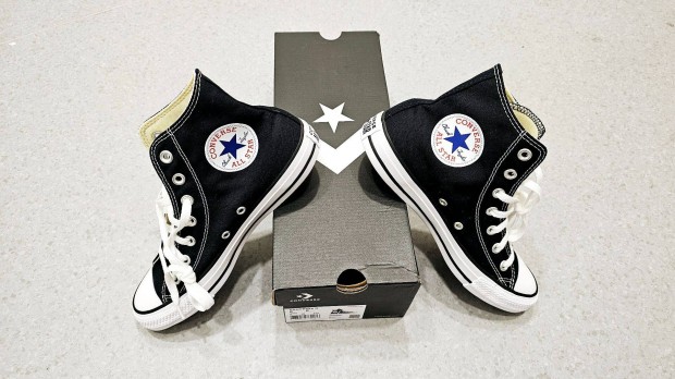 Elad j Converse cip