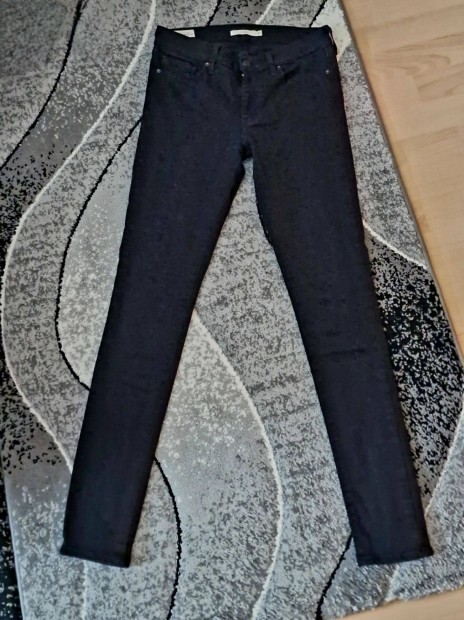 Eladó Új Levis 711 Skinny farmer