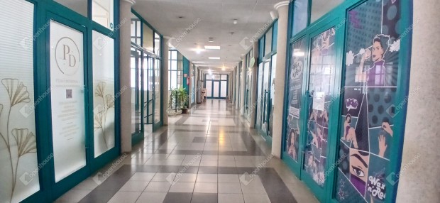 Elad� �zlet Zalaegerszeg belv�ros�ban