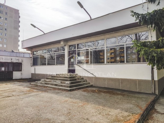 Elad� �zlethelyis�g, Ajka 119.000.000 Ft