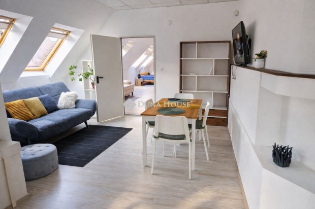 Elad� �zlethelyis�g, Debrecen