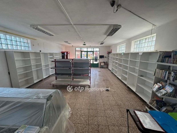 Elad� �zlethelyis�g, T�rtel