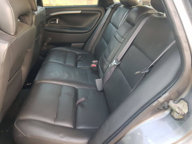 Eladó V40 Volvo komplett bőrbelső