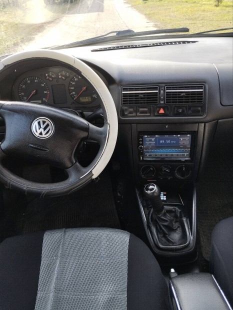 Elad VW Golf 1,4