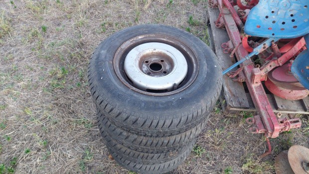 Eladó VW Golf 2 kerekek lemez felni 13"