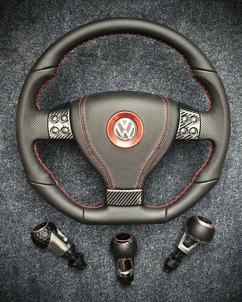 Elad VW Mk5 GTI multis, F1 s sima kormny, brztt lgzsk