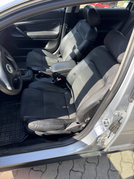 Elad� VW Passat B5-B5.5 isofixes kombi f�lb�r sport �l�sszett