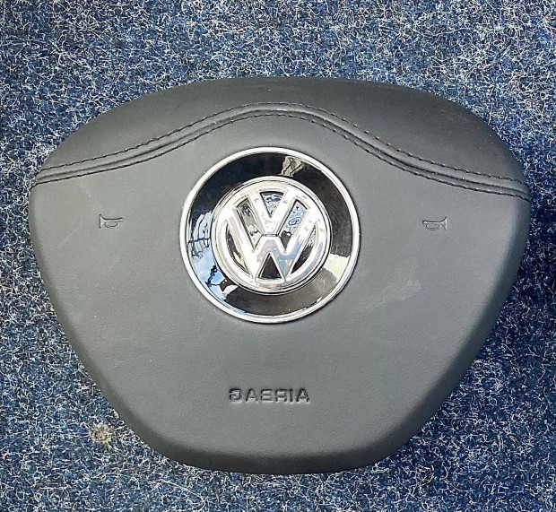 Elad VW Volkswagen Golf Passat stb Mk7-es j br lgzsk fedlap