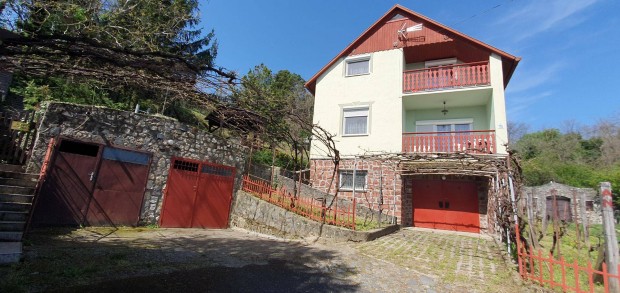 Elad Veszprm Megye Badacsonytomaj Balatoni Panorma Hz, Nyaral