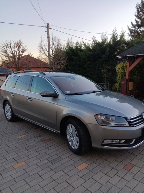 Elad Volkswagen Passat