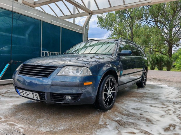 Elad Volkswagen Passat 5.5 Highline 4Motion AVF
