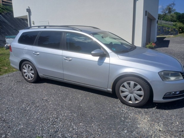 Elad Volkswagen Passat