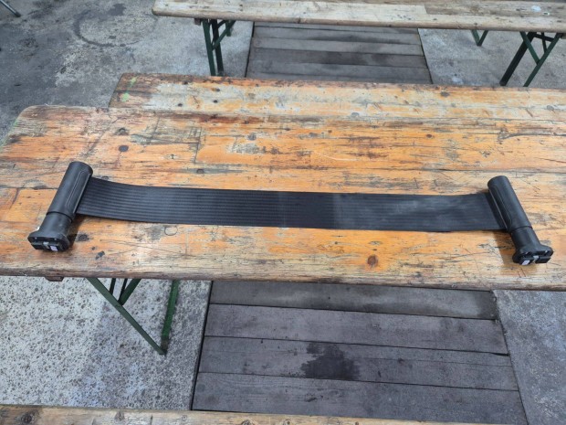 Elad Volkswagen Passat B6 csomagrgzt