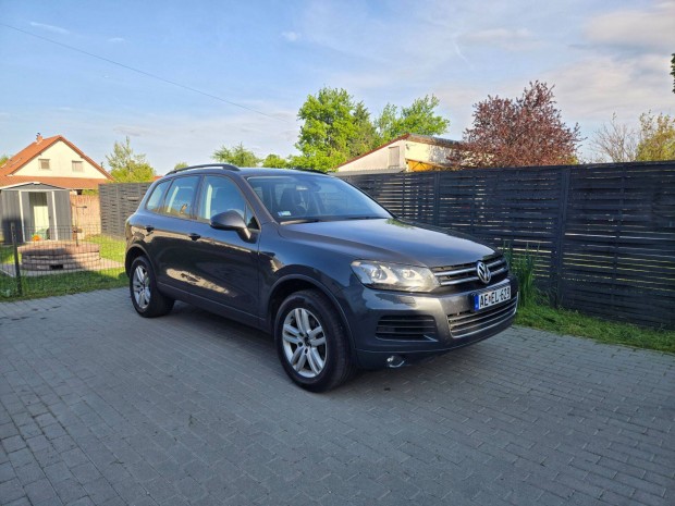 Elad Volkswagen Touareg
