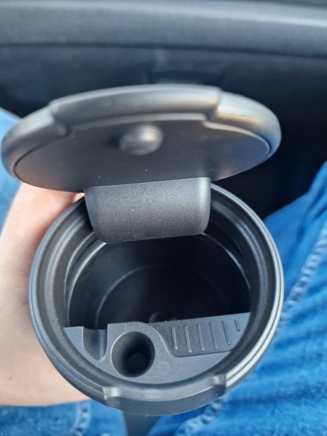 Elad� Volkswagen hamutart�/kuka!!