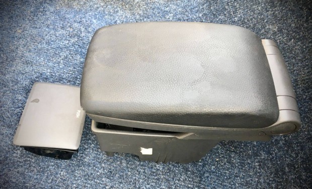 Elad Volvo V70 S60 vigos barna kesztytart s knykl. Bp/posta