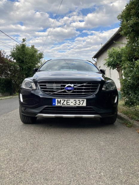 Eladó Volvo XC60 D5 AWD Ocean Race