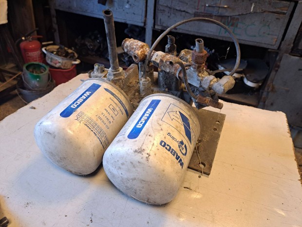 Elad Volvo busz lgszrt / leveg szrt