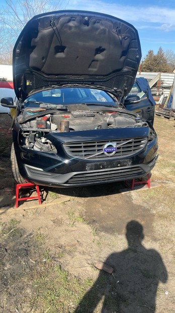 Elad Volvo v60 alkatrszei 