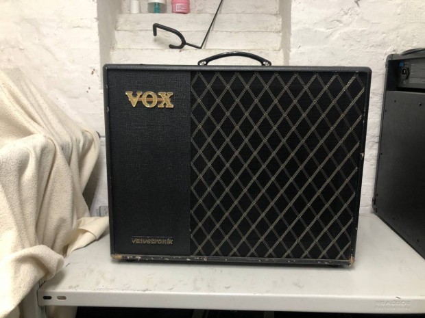 Eladó Voxvt100X gitárerősítő