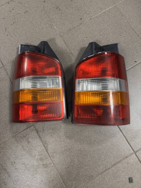 Eladó Vw T5 hátsó lámpa