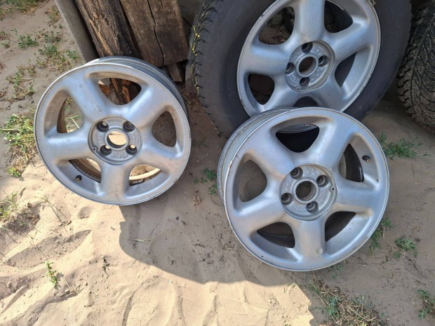 Eladó Vw alufelni 15" BBs