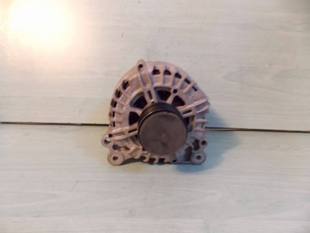 Eladó W Passat, Touran, Skoda, AUDI 1.6-3.2 generátor 180A (FG18T033