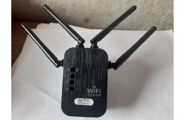 Eladó WiFi jelerősítő/jeltovábbító