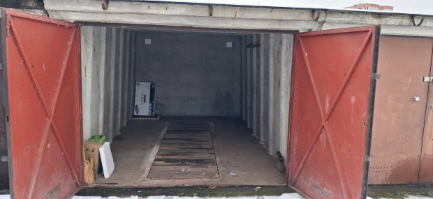 Elad� X. ker�leti Gar�zs