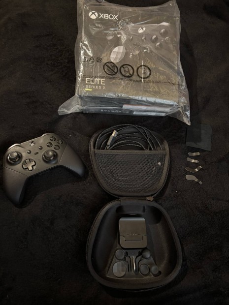 Eladó Xbox Elite Series 2 kontroller - Prémium élmény!