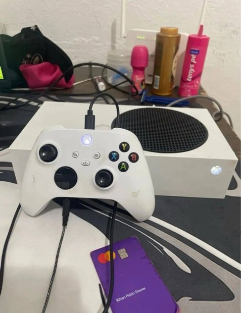 Eladó Xbox S Series Játékonzol 512 MB