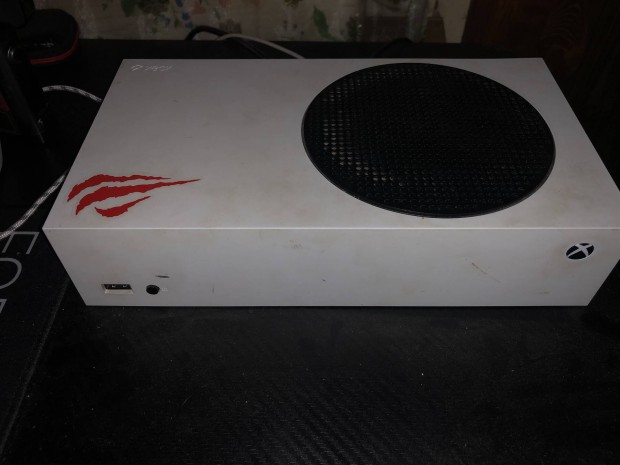 Eladó Xbox series s konzol