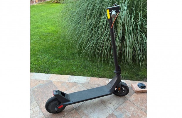 Eladó Xiaomi 4 lite 2nd gen elektromos roller Szigetszentmiklósról