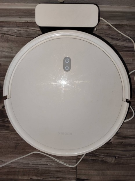 Elad Xiaomi Mi robot vacuum E10