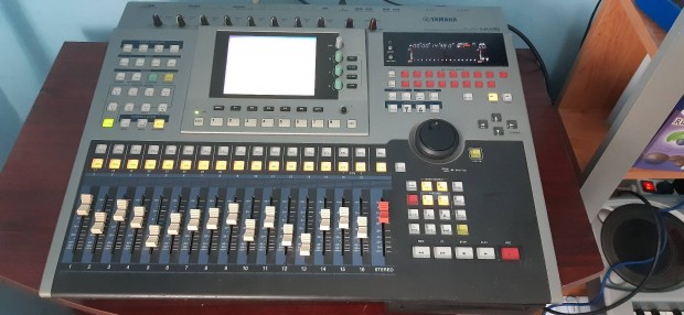 Elad Yamaha AW4416 Studi recorder