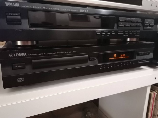 Elad Yamaha CDX-396 asztali CD lejtsz