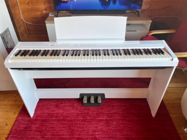 Elad Yamaha Digital Piano P-105 (7 oktvos) elektromos zongora