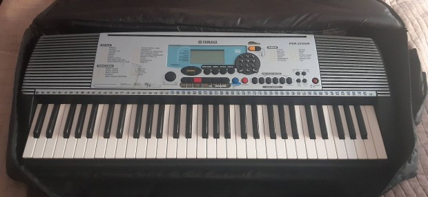 Elad Yamaha PSR225GM szintetiztor