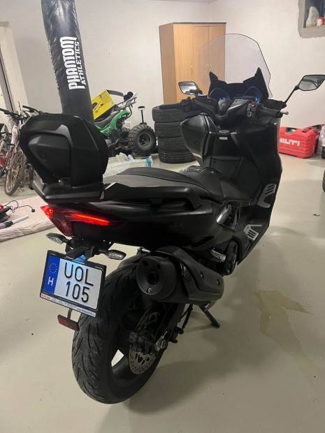 Eladó Yamaha T-Max