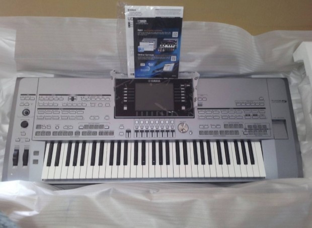 Elad Yamaha Tyros 5 61