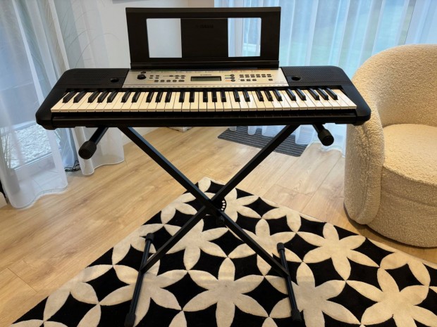 Elad Yamaha Ypt-255 szintetiztor llvnnyal