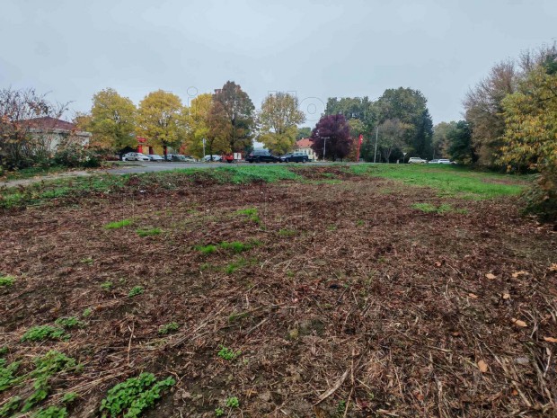 Elad� Zalaszentgr�ti-k�lter�let.