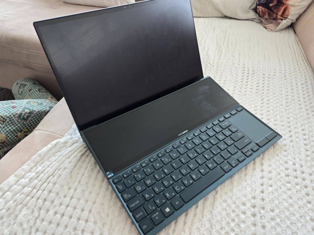 Eladó Zenbook Duo UX482E tökéletes állapotban