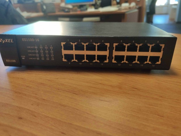 Eladó Zyxel Es1100-16 16 portos hálózati switch