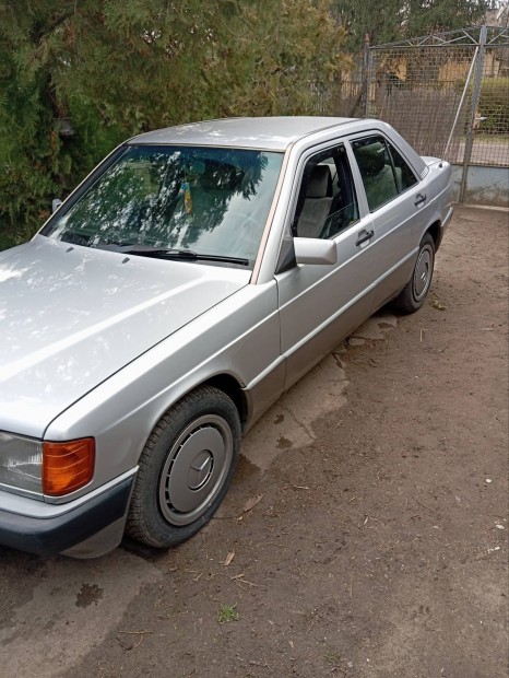 Elad  190 D Mercedes 