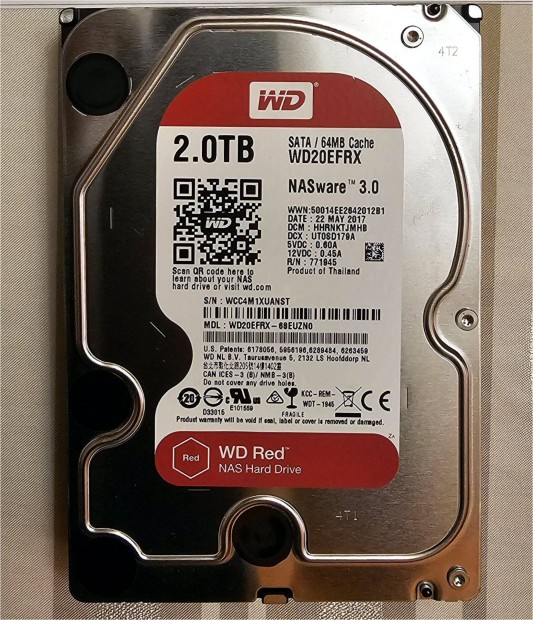 Elad: 1 db Western Digital HDD (WD20Efrx) NAS merevlemez!